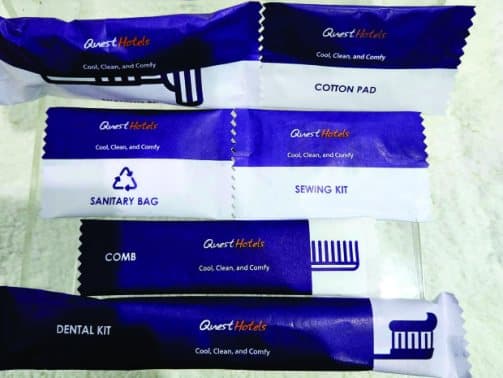 Rangkaian amenities kering dengan kemasan custom brand hotel